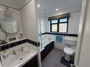 Photo 19- click for photo gallery